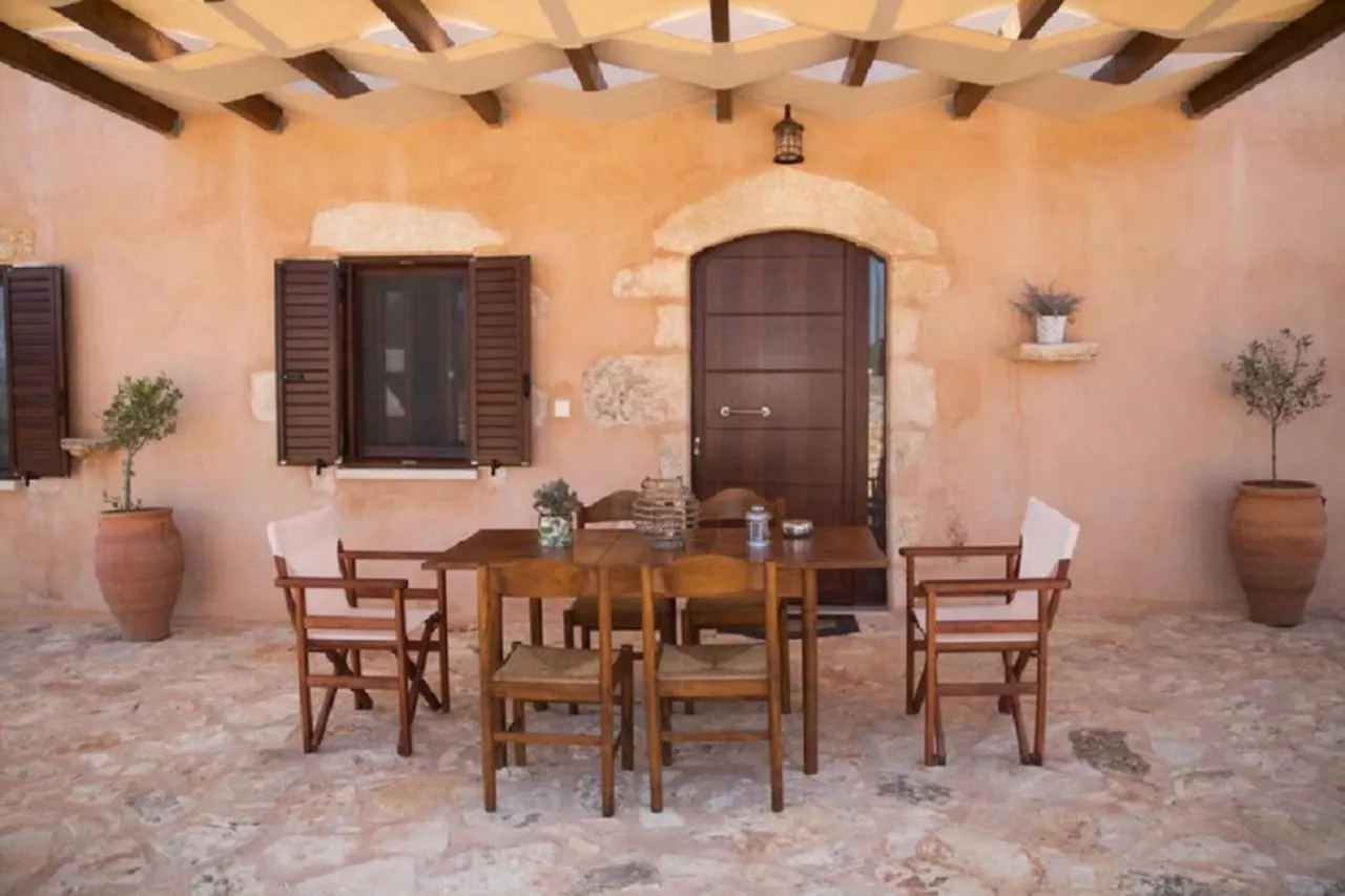 Iliopetra Villa Beritiana