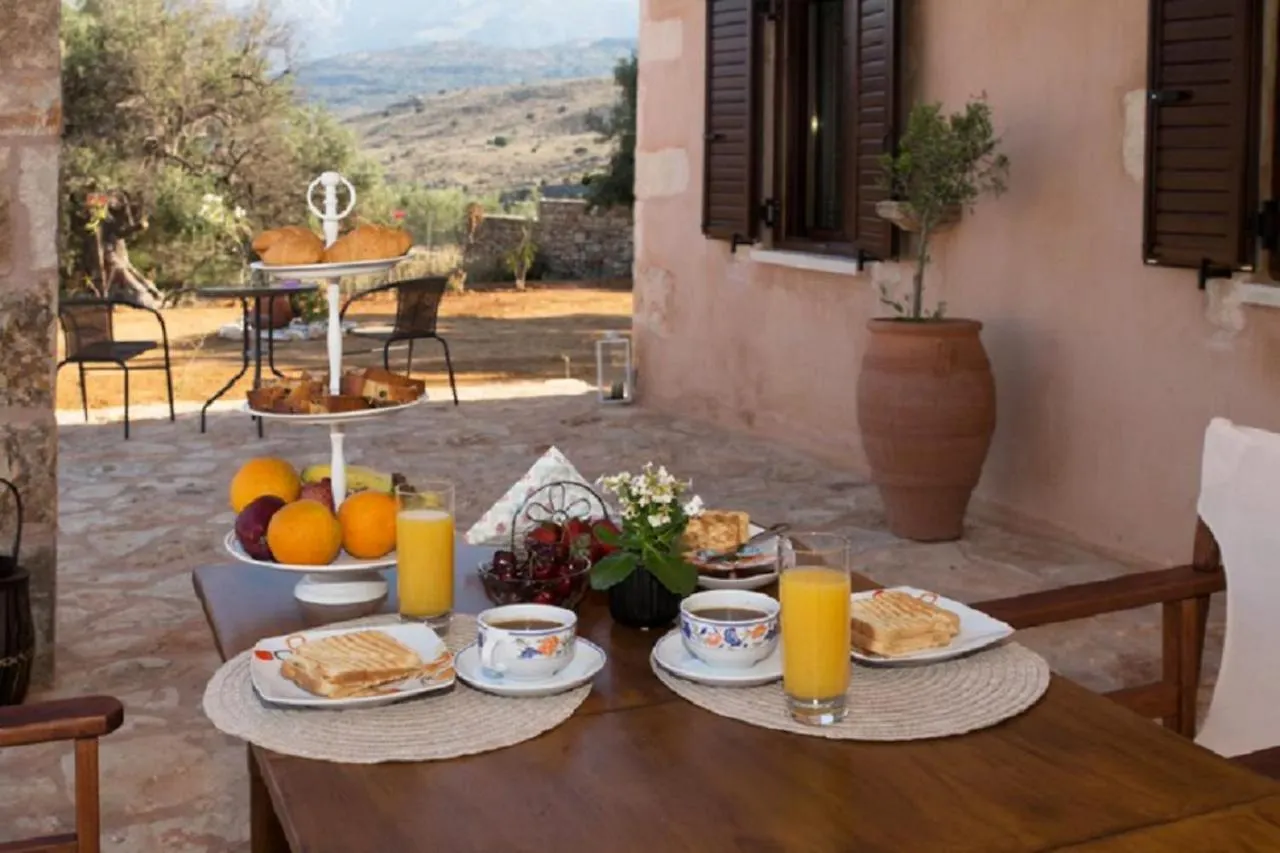 Iliopetra Villa Beritiana