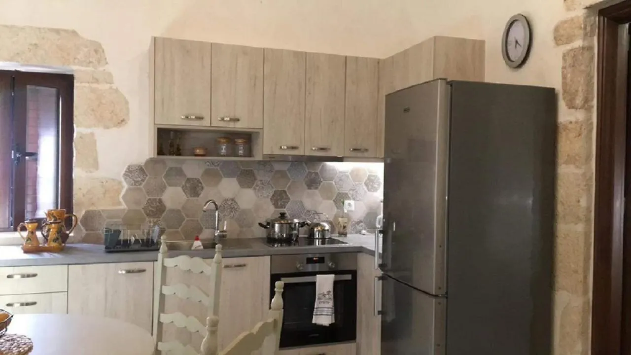 Iliopetra Villa Beritiana