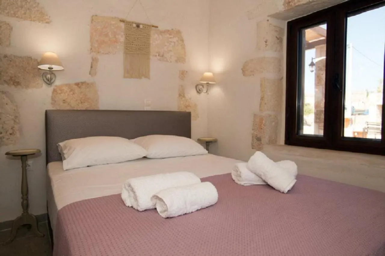 Iliopetra Villa Beritiana